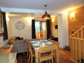 Charmant triplex 3* avec parking, WiFi, proche centre village - FR-1-598-32